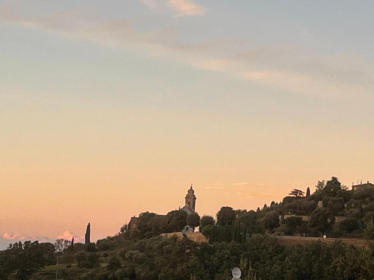 Il Tramonto Leilighet Montalcino Eksteriør bilde
